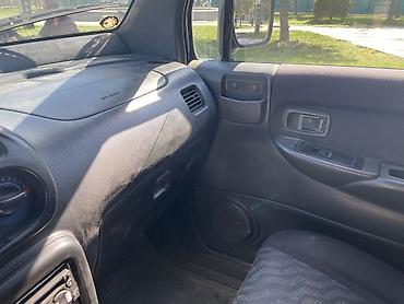 Microcar: Microcar : 2002 г., 1 л, Бензин, Минивэн — 8