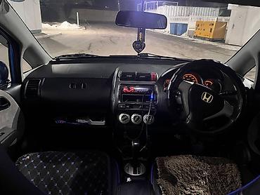 Honda: Honda Fit: 2005 г., Автомат, Бензин, Хэтчбэк — 3