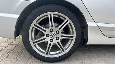 civik: Honda Civic: 2009 г., 2 л, Автомат, Бензин, Седан — 8