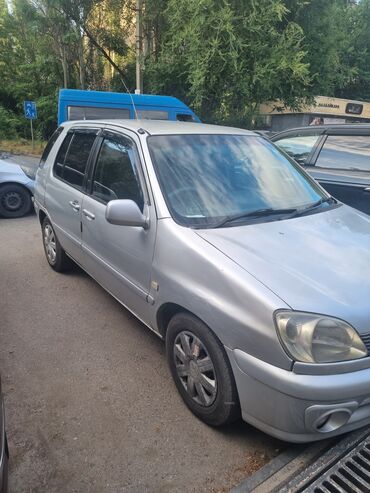 Toyota: Toyota Raum: 2000 г., 1.5 л, Автомат, Бензин, Минивэн