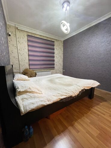 Seyflər: İşlənmiş Fortoçka, Еni: 180 sm, Uzunluğu: 180 sm, Ödənişli quraşdırma