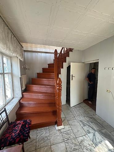 марож: 🏡 Продаётся 2-этажный мансардный дом в ж/м Красный Строитель 📍 — 10