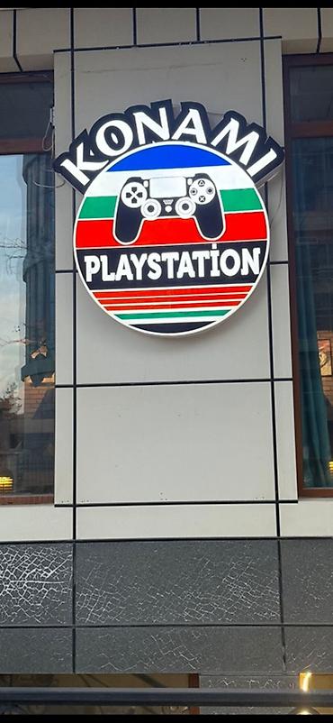 barber reklam: Reklam lövhəsi – “KONAMI PLAYSTATION” işıqlı vitrin/çöl tablosu - — 1