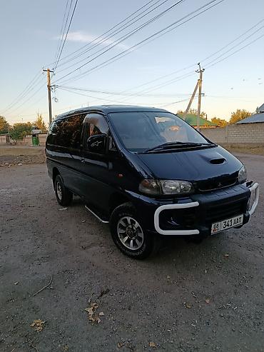 Mitsubishi: Mitsubishi Delica: 1994 г., 2.8 л, Автомат, Дизель, Минивэн — 6