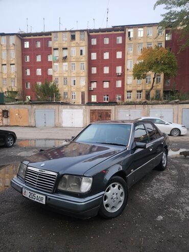 жип сатам: Mercedes-Benz E-Class: 1993 г., 2.9 л, Механика, Дизель, Седан