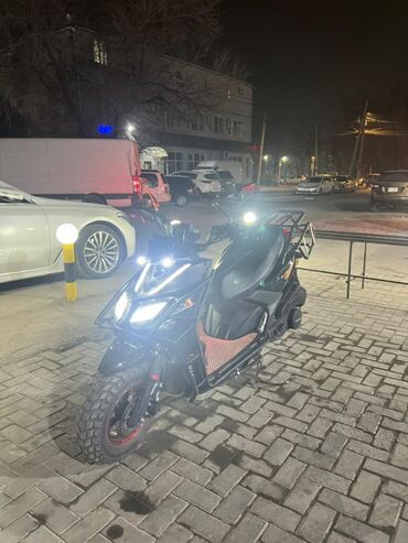 Скутеры: Скутер MANAS (чёрный), городского/полугрузового типа. Особенности и — 3