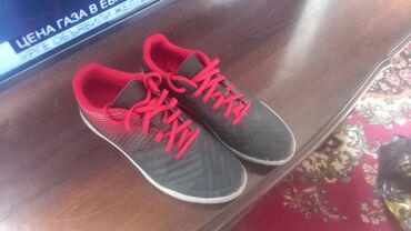 Бутсы: Срочно продаю оригинальные бутцы сороконожки, фирмы Kipsta (Кипста) в — 6