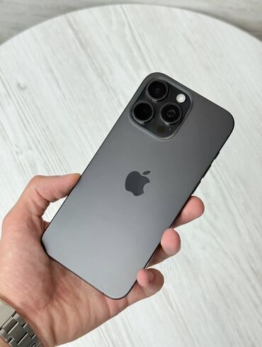 Tecno: IPhone 15 Pro Max, Б/у, 256 ГБ, Black Titanium, Чехол, 100 %