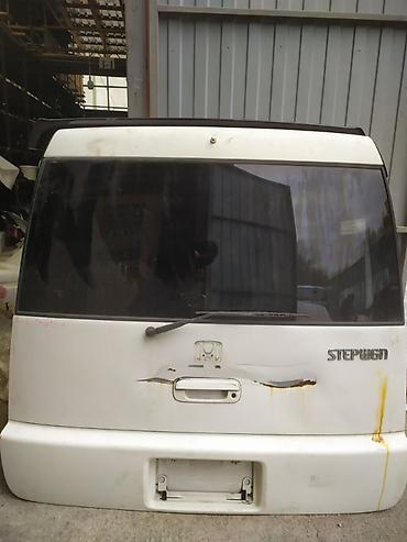 b20b: Крышка багажника HONDA Stepwgn RF1 B20B 2001 (б/у) — 1