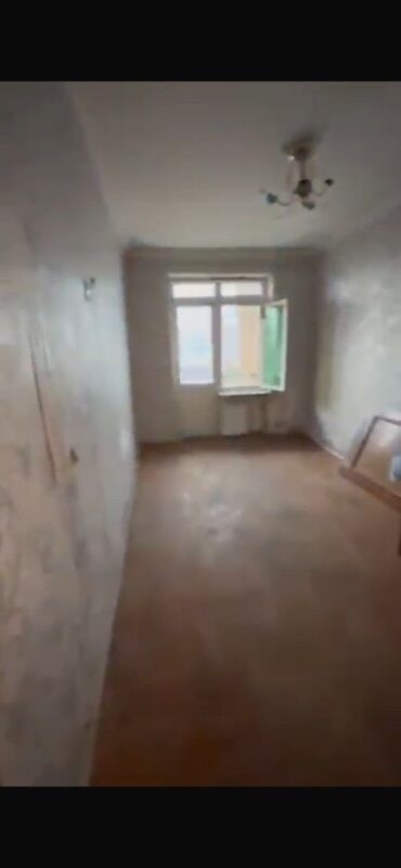 Otaqların uzunmüddətli kirayəsi: 🏡 Bakıxanovda geniş ev satılır Ünvan: Əhmədbəy Ağayev küçəsi 41/45 — 9