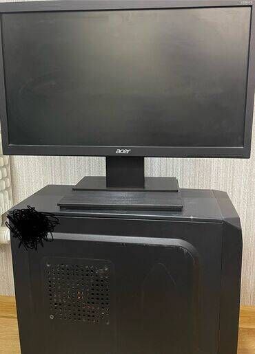 2gb: I3 7100
ram 8
ssd 128
hdd 500gb
vga 2gb 
manitor 22lik