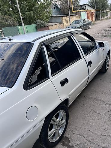 некая: Daewoo Nexia: 2012 г., 1.5 л, Механика, Бензин, Седан — 4