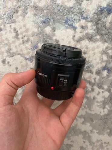 Obyektivlər və filtrləri: Salam, Canon 50mm 1.8 linza heç problemi yoxdur. Pul lazım olduğu üçün