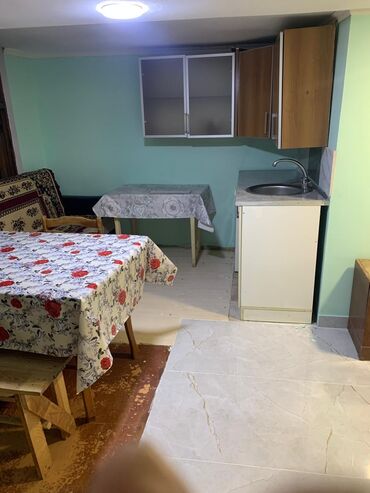 Uzunmüddətli kirayə evlər: 100 kv. m, 3 otaqlı, Kombi, Qaz, İşıq -da lalafo.az — 8 Uzunmüddətli kirayə evlər: 100 kv. m, 3 otaqlı, Kombi, Qaz, İşıq — 8