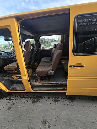 мерс мини: Mercedes-Benz Спринтер: 2001 г., 2.7 л, Механика, Дизель, Бус — 10