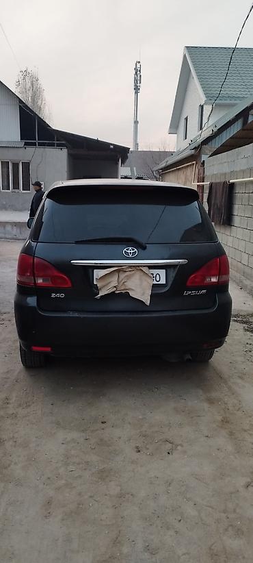 ио пинин: Toyota Ipsum: 2003 г., 2.4 л, Автомат, Газ, Универсал — 1