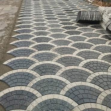 Dekorativ daşlar: Qumdaşı üzlük plitələri Məhsul təsviri: - Təbii qumdaşından kəsilmiş — 18