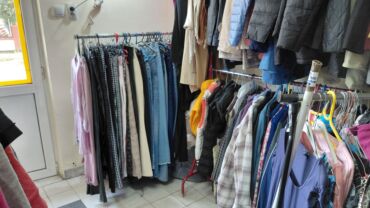 Lepota i zdravlje: Garderoba na biranje 12 EUR kilogram minimalna količina 10 kg ekstra i na lalafo.rs — 11 Lepota i zdravlje: Garderoba na biranje 12 EUR kilogram minimalna količina 10 kg ekstra i — 11