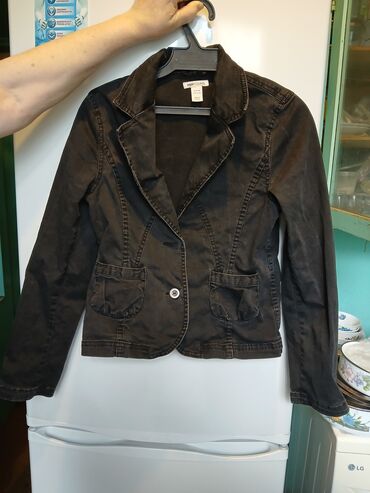 детское пальто: Пиджак от H&M, джинсовый на девочку 13-14 лет, в отличном