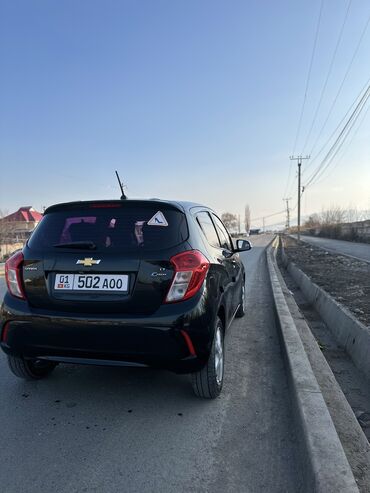 Chevrolet: Chevrolet Spark: 2017 г., 1 л, Вариатор, Бензин