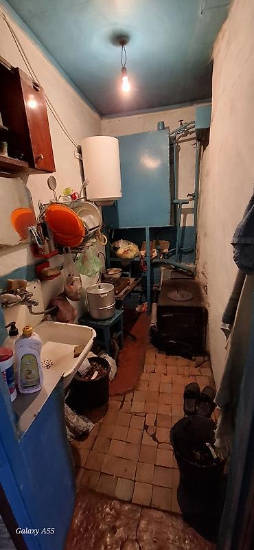 Продажа коттеджей и домов: Продается частный дом с приусадебным участком. - Участок: ровный — 14