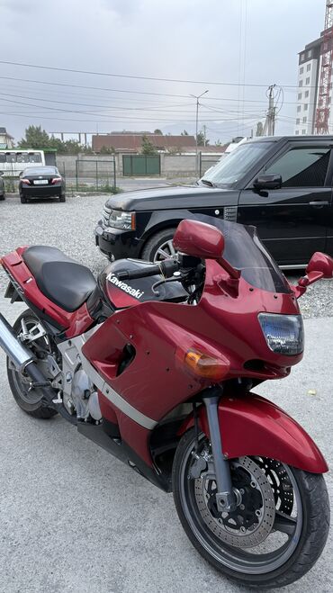 руль для мотоцикла: Спортбайк Kawasaki, 600 куб. см, Бензин