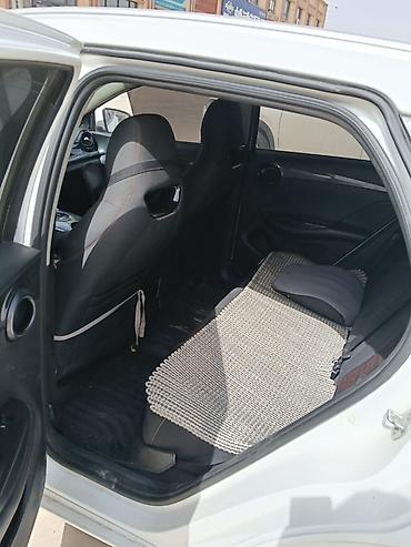 BYD: BYD E2: 2024 г., Автомат, Электромобиль, Хэтчбэк — 6