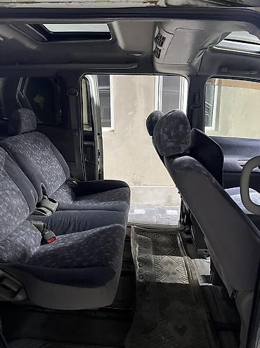 Nissan: Nissan Serena: 2000 г., 2 л, Вариатор, Бензин, Минивэн — 13