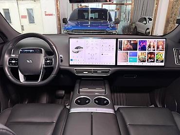 Lixiang: Lixiang L7: 2023 г., Кроссовер — 10