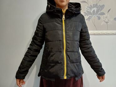 теплая куртка на зиму женская: Пуховик, M (EU 38)
