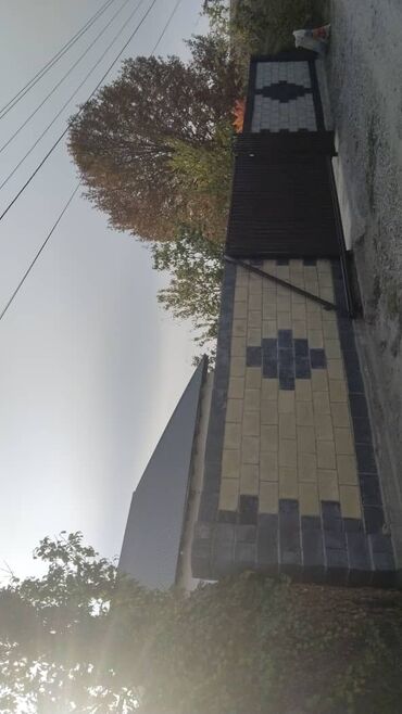 продаётся дом в бишкеке: Дом, 100 м², 4 комнаты, Собственник, Косметический ремонт
