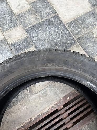 зимнее: Шина Pirelli Scorpion Ice Zero 2 (шипованная) - Размер: 285/45 R21 - — 2