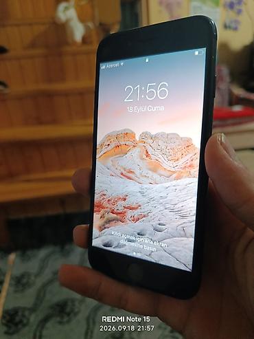 IPhone 7, 32 GB, Qara, Barmaq izi lalafo.az -da IPhone 7, 32 GB, Qara, Barmaq izi