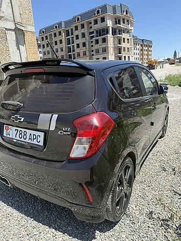 Chevrolet: Chevrolet Spark: 2017 г., 1 л, Вариатор, Бензин, Хэтчбэк — 6