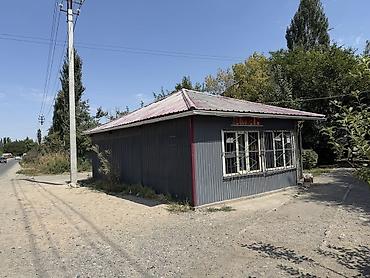Аренда магазинов: Достук Сдается продуктовый магазин Площадь: 50м2 С оборудованием — 3
