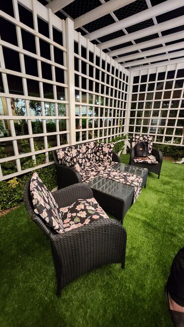 Bağ evlərinin kirayəsi: Şüvəlan qəs., 195 kv. m, 4 otaqlı, Hovuzlu, Qaz, İşıq, Artezian quyusu -da lalafo.az — 25 Bağ evlərinin kirayəsi: Şüvəlan qəs., 195 kv. m, 4 otaqlı, Hovuzlu, Qaz, İşıq, Artezian quyusu — 25