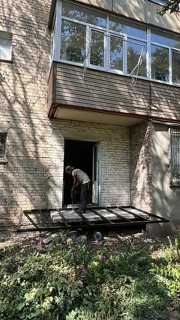 желе: Услуги по изготовлению и монтажу балконов и лоджий «под ключ» - — 6
