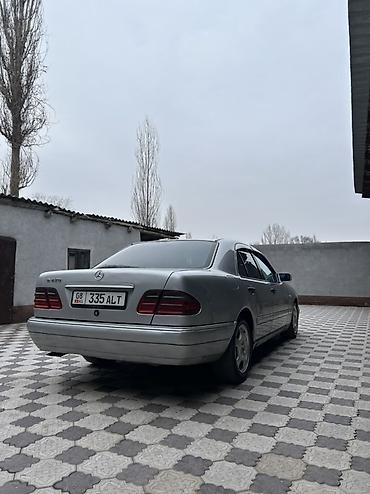 решотки: Mercedes-Benz E-Class: 1996 г., 4.2 л, Автомат, Седан — 7