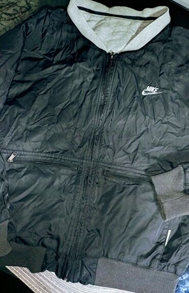 muska marama ispod kosulje: Jacket Nike, L (EU 40), color - Black