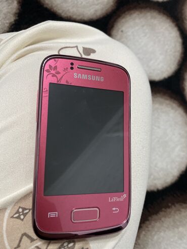 planshet s 2 mja sim kartami: Samsung S5560 Marvel, Б/у, цвет - Розовый, 2 SIM
