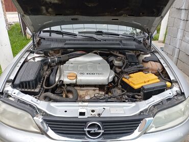 Opel: Opel Vectra: 2002 г., 1.8 л, Автомат, Бензин, Хэтчбэк at lalafo.kg — 7 Opel: Opel Vectra: 2002 г., 1.8 л, Автомат, Бензин, Хэтчбэк — 7