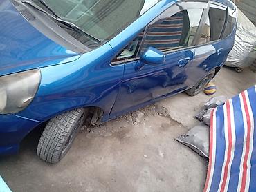 Honda: Honda Fit: 2003 г., Хэтчбэк — 4
