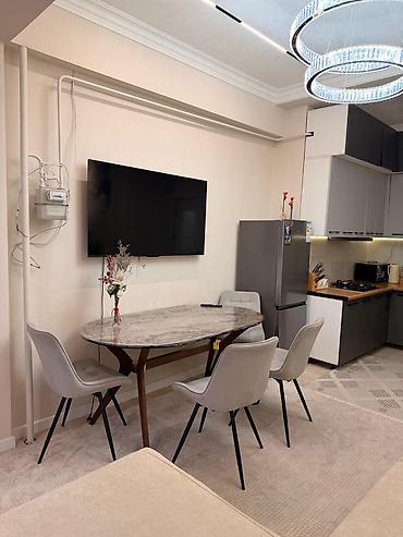 Продажа квартир: 2 комнаты, 45 м², Элитка, 4 этаж, Дизайнерский ремонт — 2