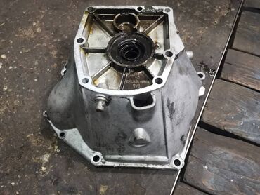 Auto delovi: Zvono menjaca Lada 2121,21213,21214 Niva, Lada 7 Riva. Polovno — 8