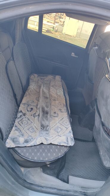 Ford: Ford Mondeo: 2000 г., Механика, Хэтчбэк — 7