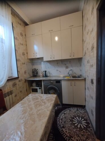 Həyət evləri və villaların satışı: Binəqədi qəs. 4 otaqlı, 100 kv. m, Yeni təmirli — 16