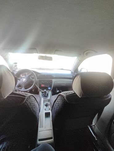 Volkswagen: Volkswagen Passat: 2002 г., 1.6 л, Механика, Газ, Седан — 7