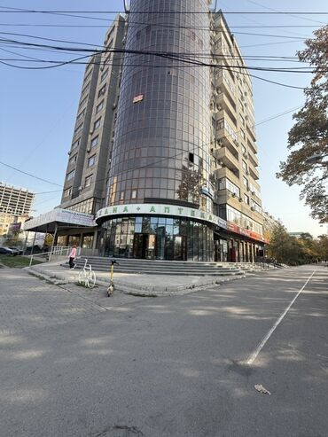 квартиру в бишкеке недорого без посредников: 2 бөлмө, 79 кв. м, Элитка, 1 кабат, Эски ремонт