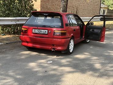 Toyota: Toyota Corolla: 1990 г., Хэтчбэк — 11