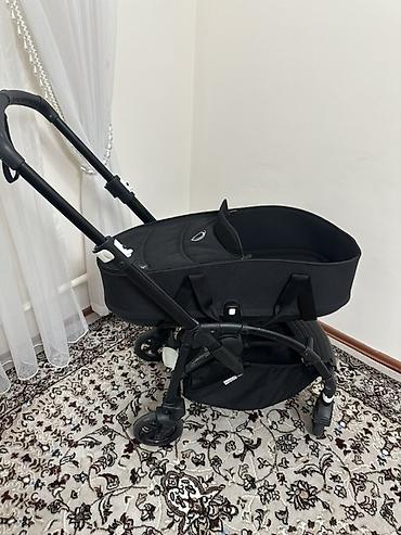 Коляски: Прогулочная коляска Bugabuu bee 6 с реверсивным сиденьем и голубым — 6